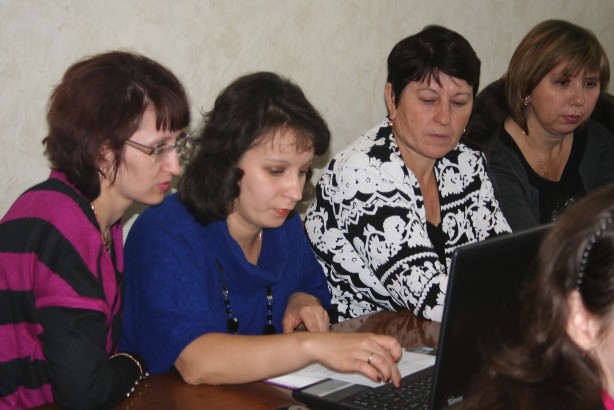 Файл:Ochniy ustanov seminar FM-2010 06.10.10 6.jpg
