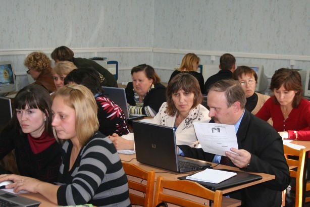 Файл:Ochniy ustanov seminar FM-2010 12.10.10 3.jpg