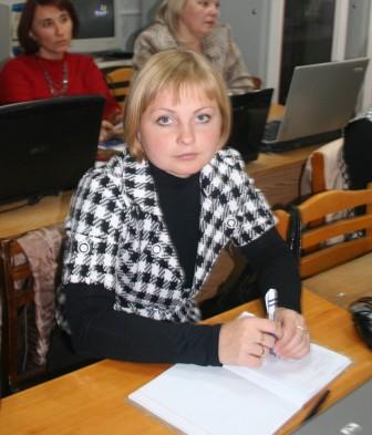 Martusheva Sveta na seminare.jpg