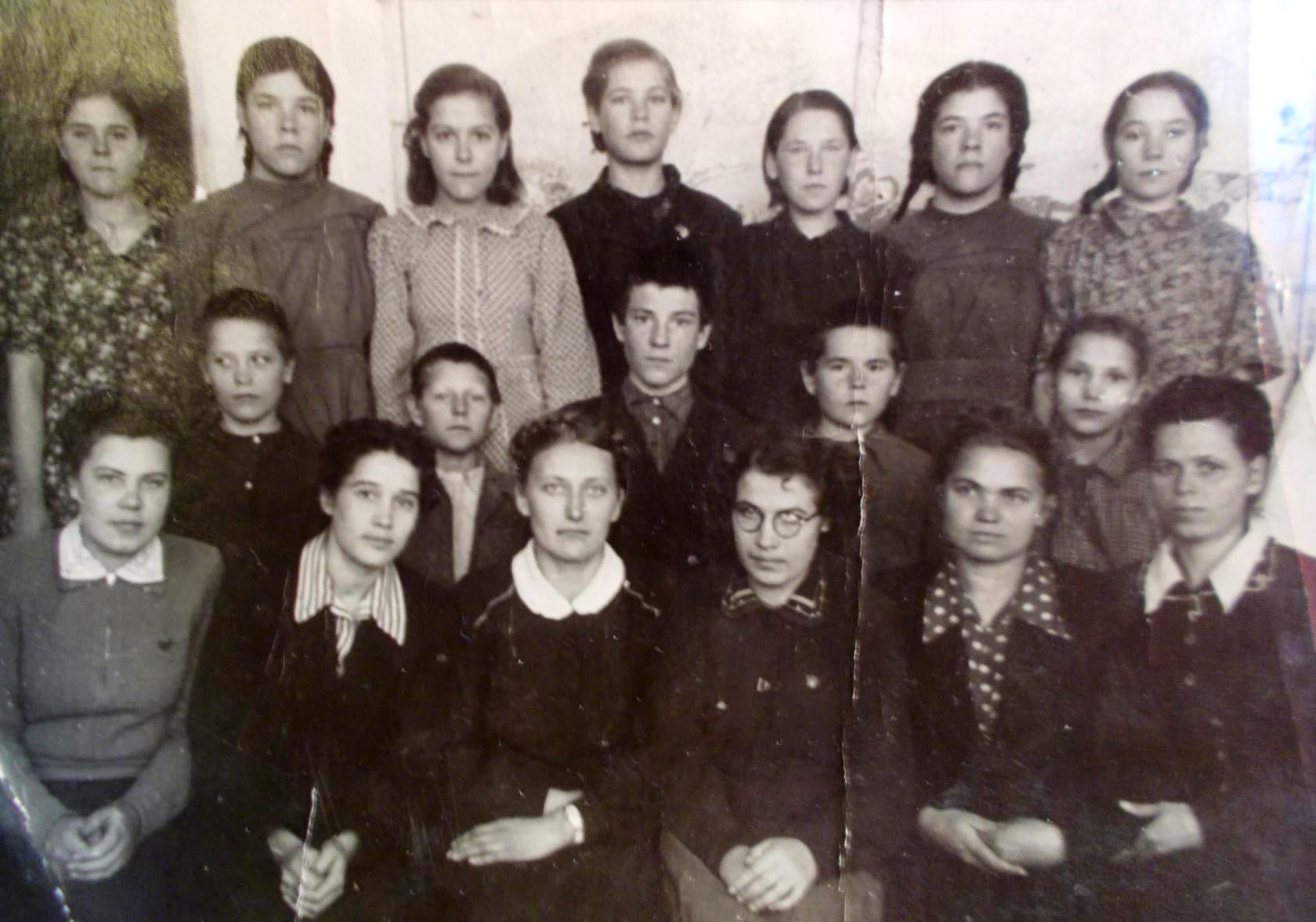 Выпускники школы 1955